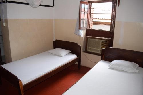 Karibu Inn