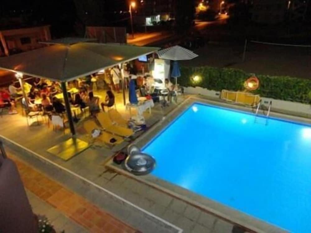 Alexandros M