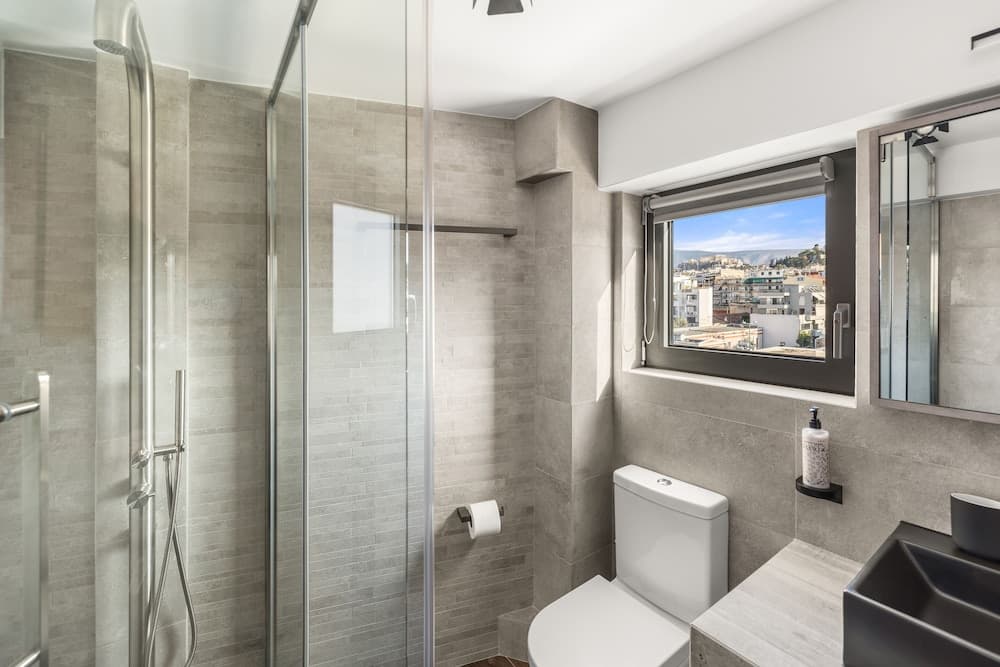 ATHENIAN VIEW LOFT