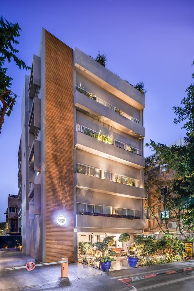 Jacob Shenkin Hotel
