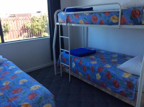 Sunrise Lodge Backpackers
