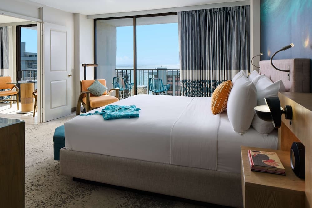 OUTRIGGER Waikiki Beachcomber Hotel