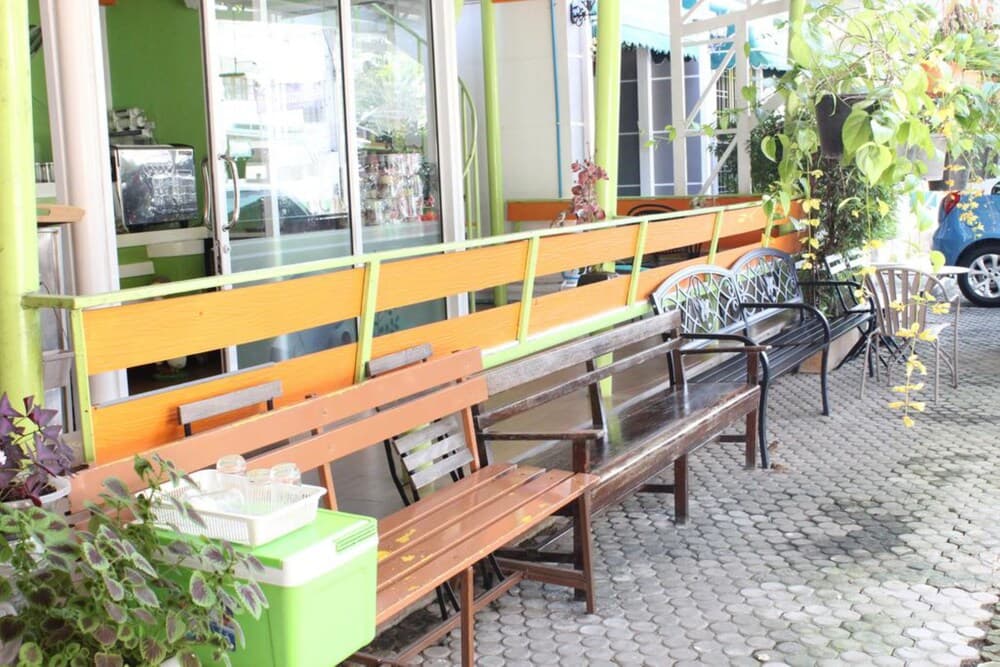 Thanyachatra Boutique.