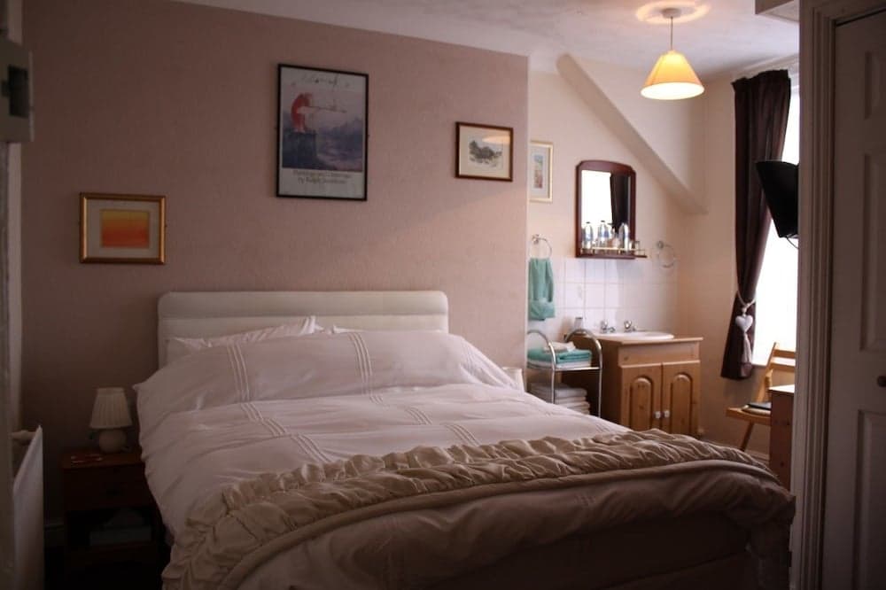 Cromer House