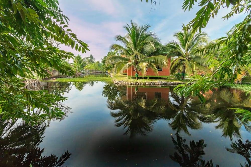 Coconut Resort