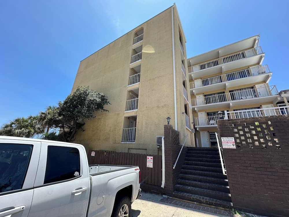 Capital O Sunset Waves Hotel Myrtle Beach Oceanfront
