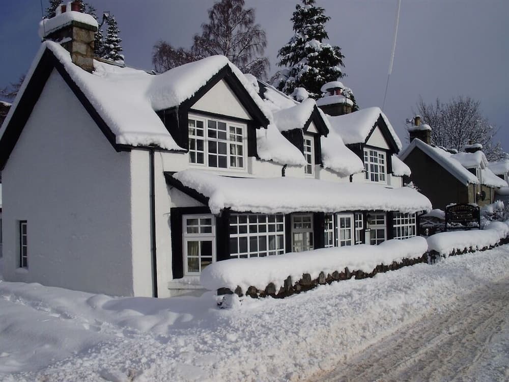 Carrmoor Guest House