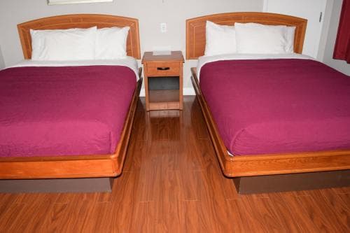 Lundy's Motel