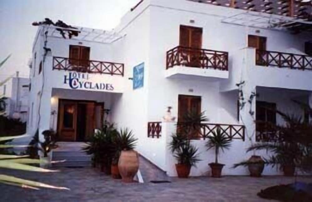 Cyclades Hotel