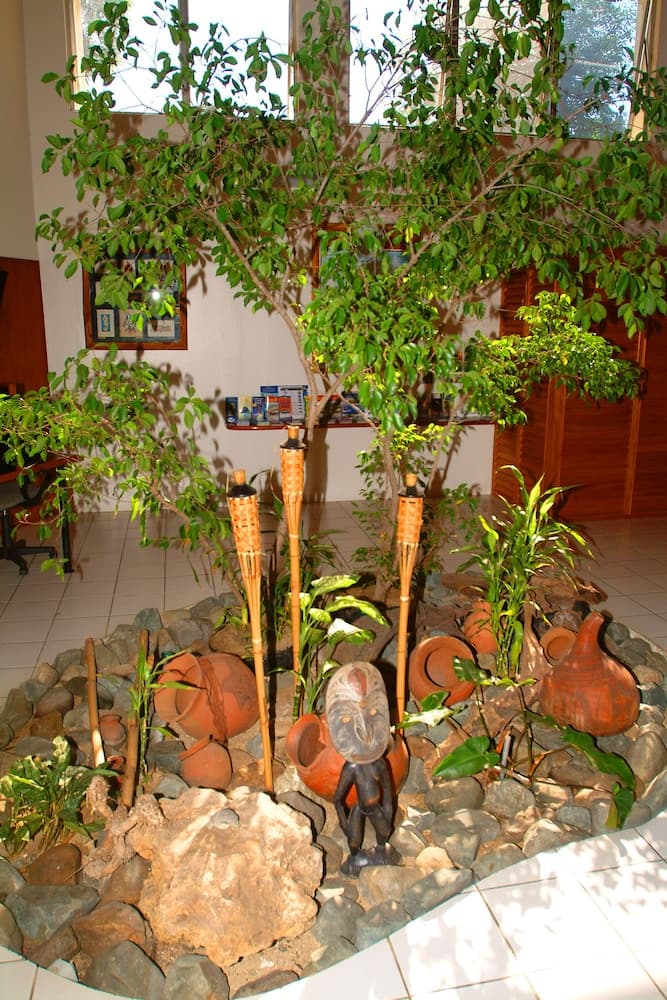 Bedarra Beach Inn