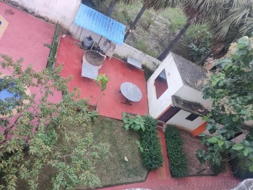 Living edge residency