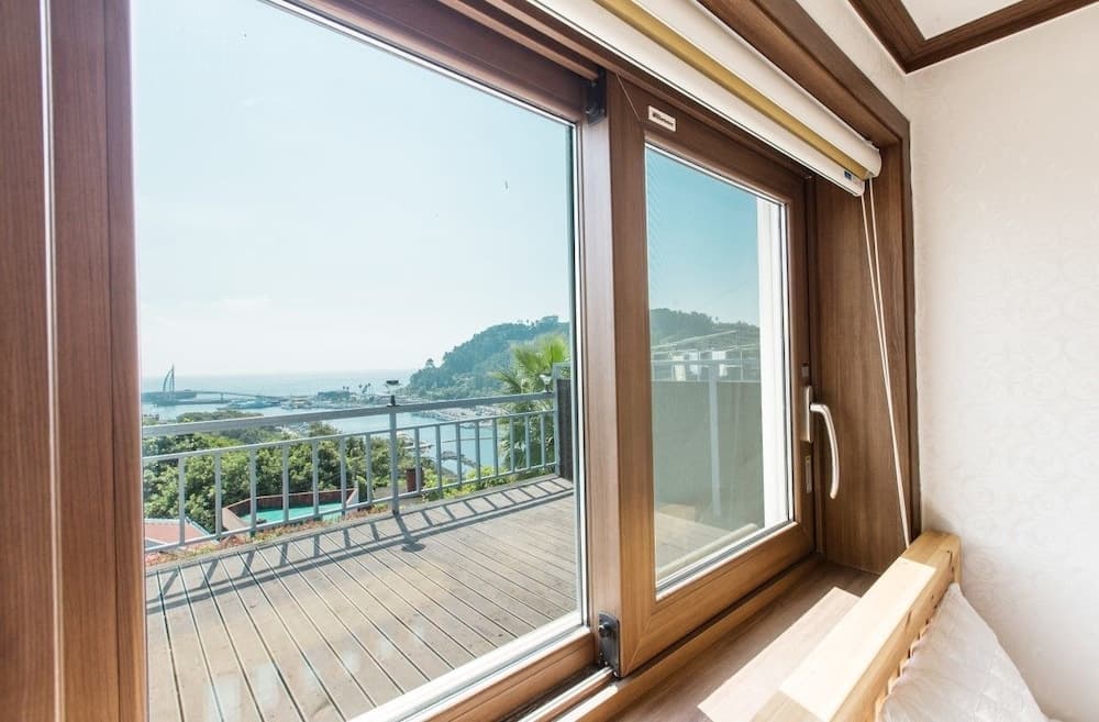 Sea Side Pension