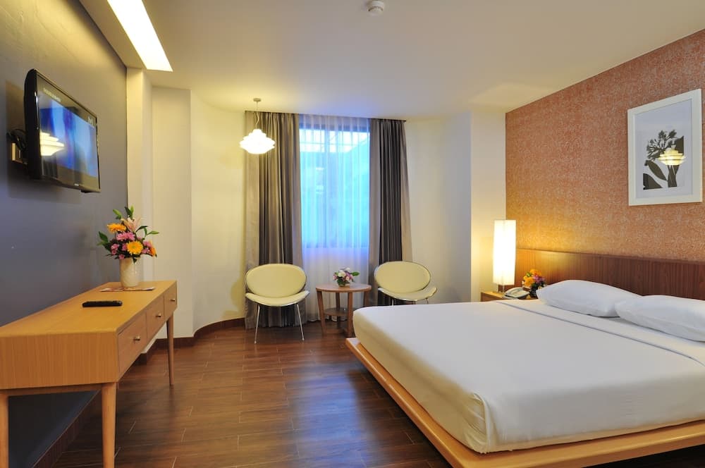 Flipper Lodge Hotel