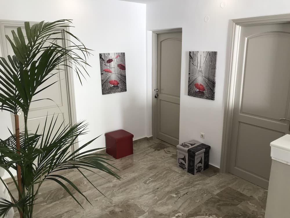 Vassiliki Rooms