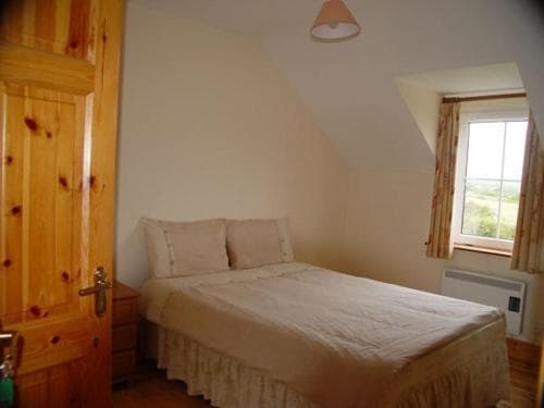 The Skellig Lodge And Hostel