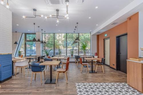Duet Hotel