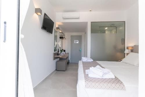Lymberia Hotel