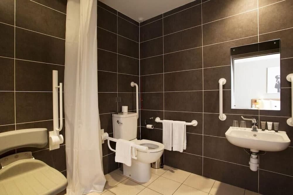 Britannia Study Hotel