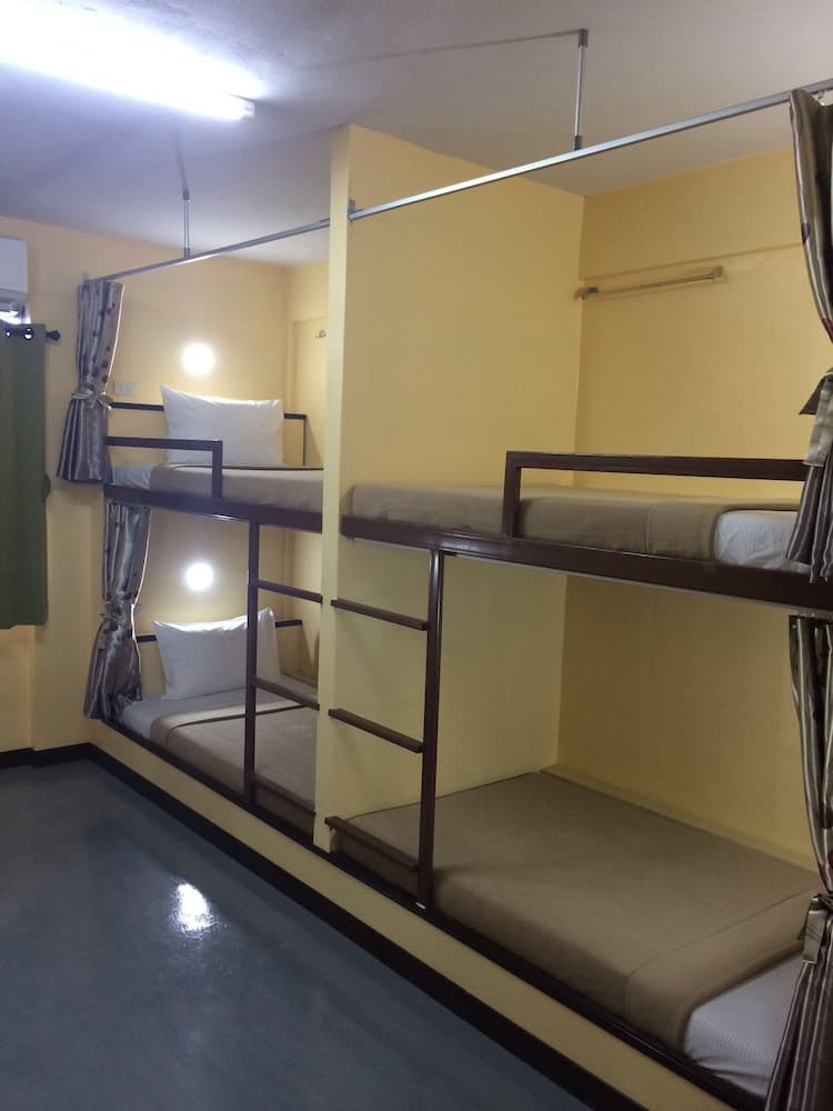 Sleep Well Hostel