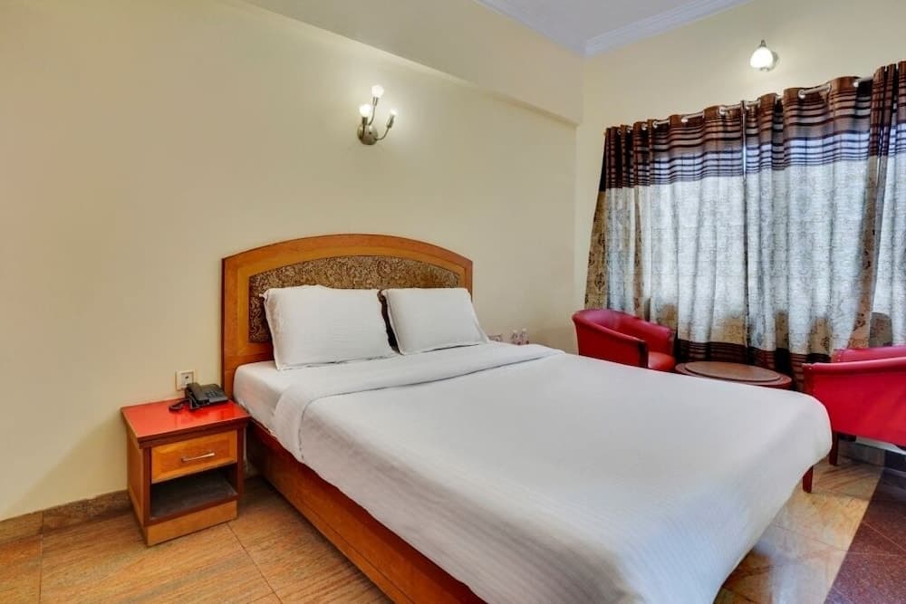 4439 Aura Inn