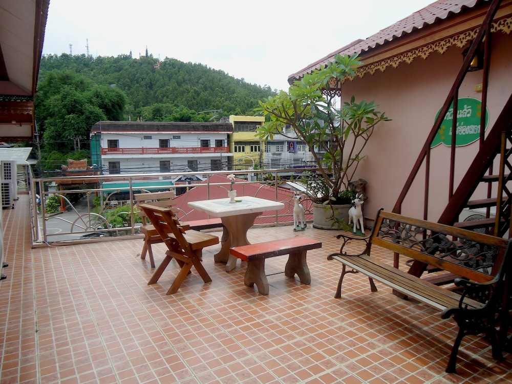 Ngamta Hotel