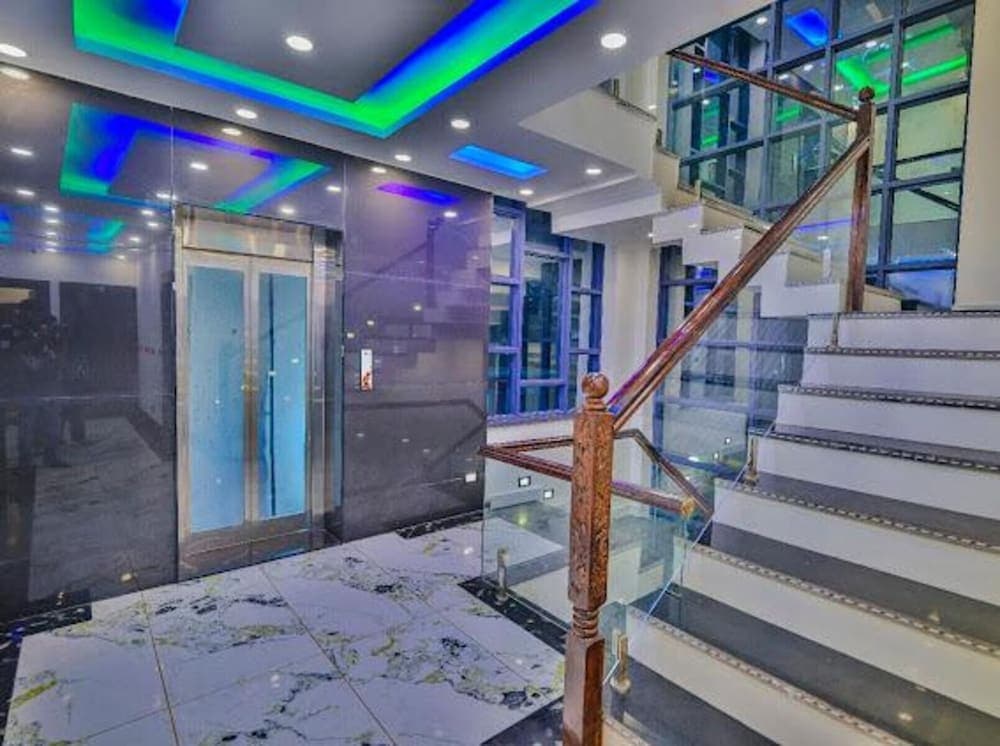 Hotel Aura Inn
