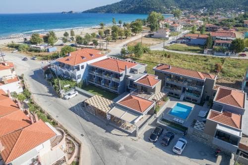 Mary's Residende Suites