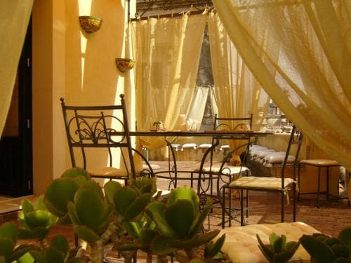 Aci B&B