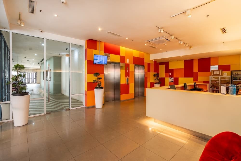 Algoritma Hotel
