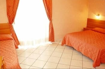 Clarin Hotel