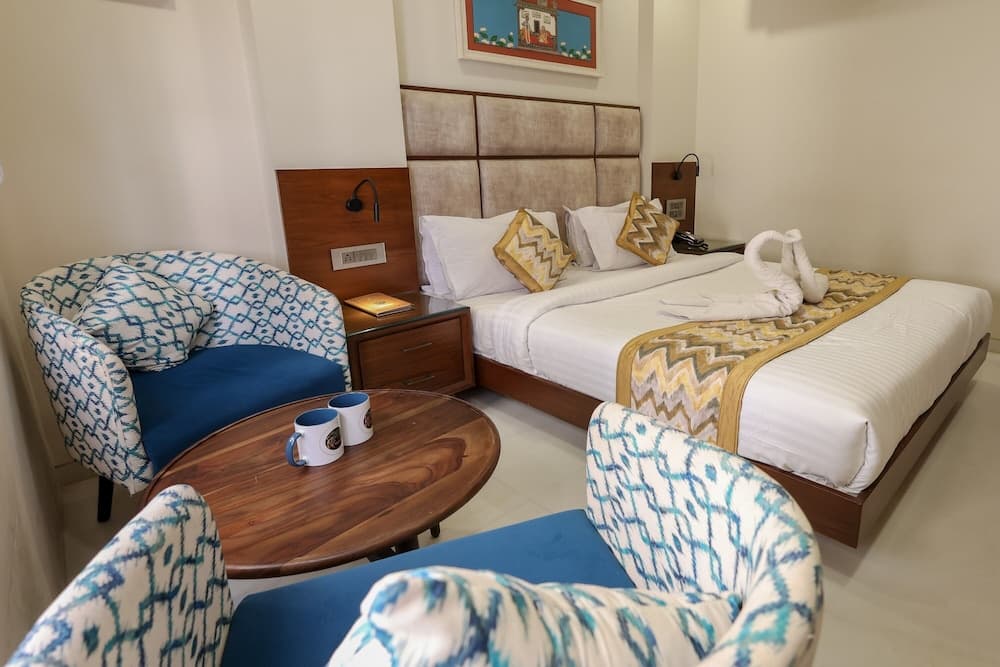 Vrinda Hotel