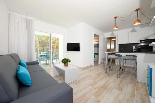 Pinos Playa Suites