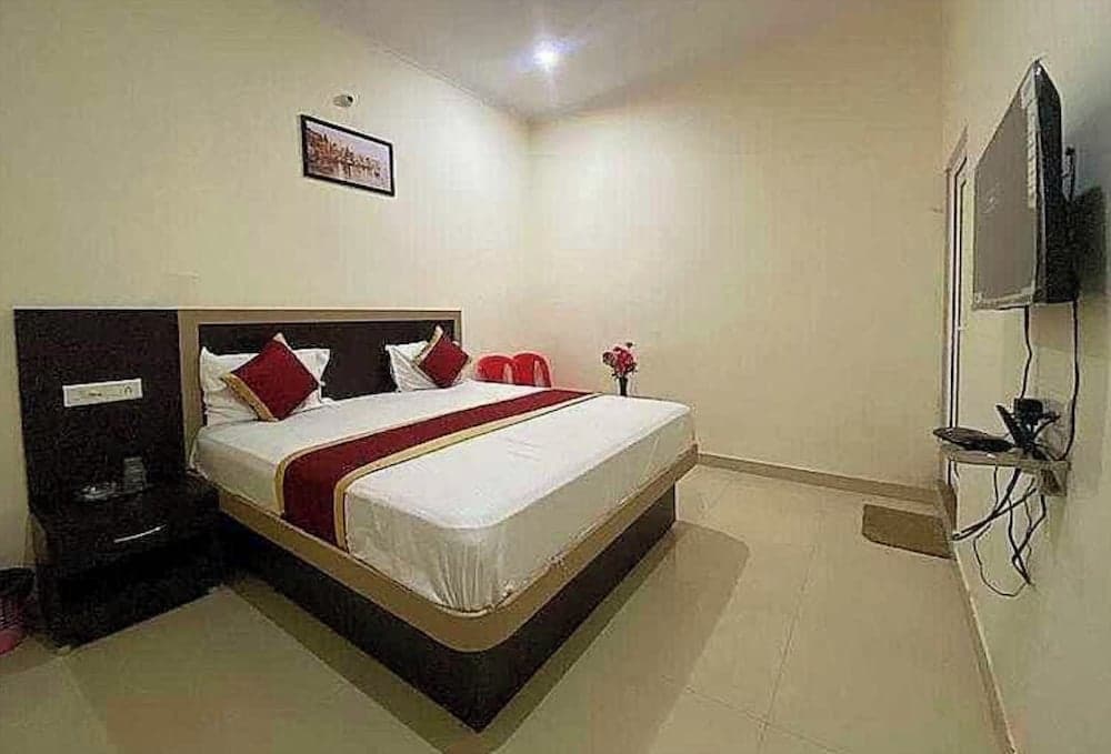 HOTEL Nath PALACE