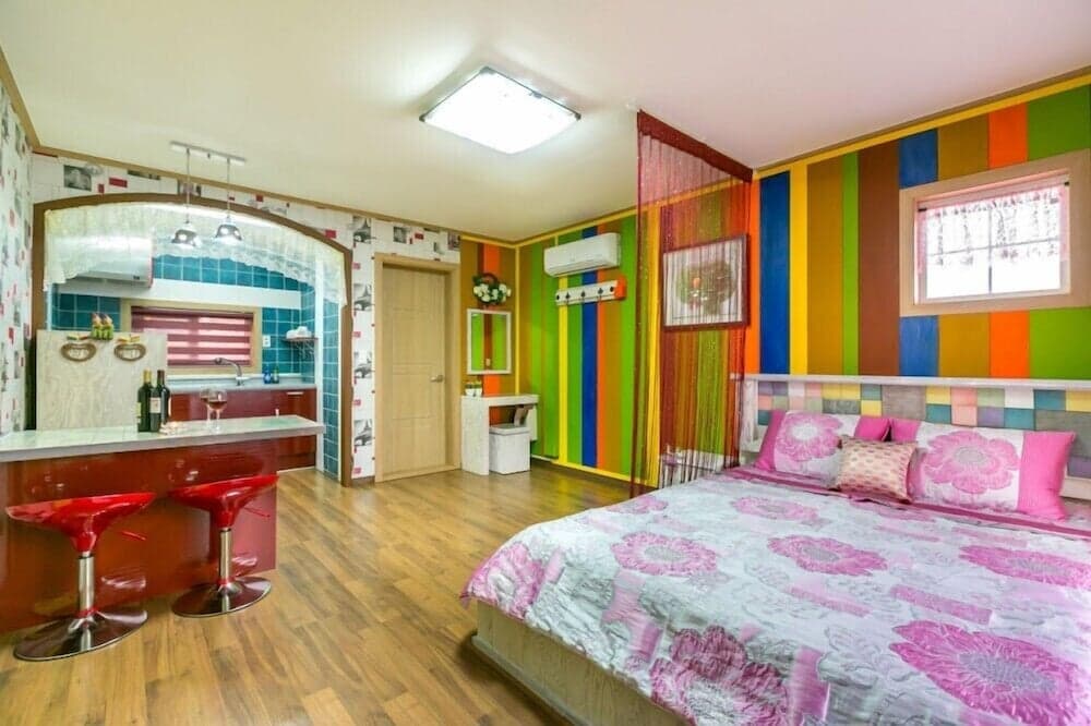 Namhae Il Mare Pension