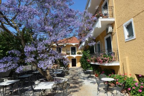Marie Hotel