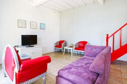 Rose Chamber Bed & Breakfast