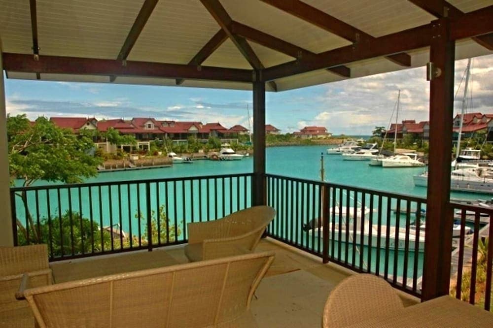 Eden Island Luxury Accommodation