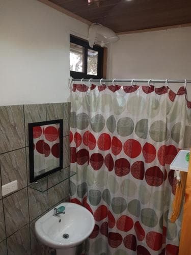 Mora's Place B&B