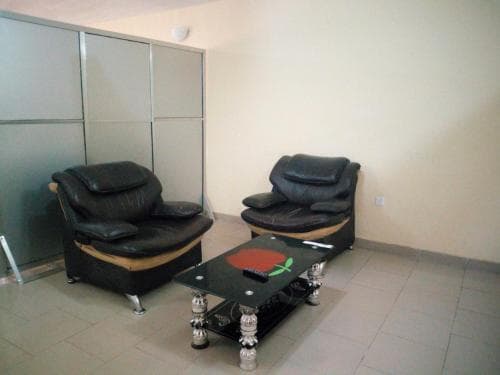 Peak Olam Suites