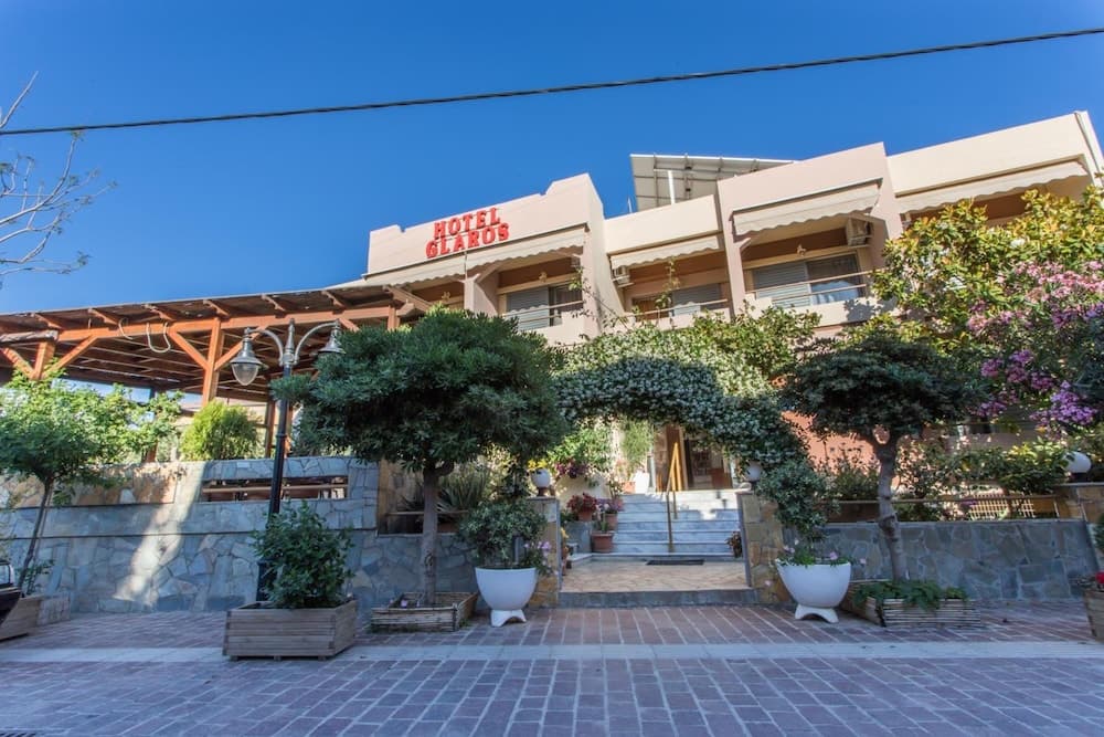 Glaros Hotel