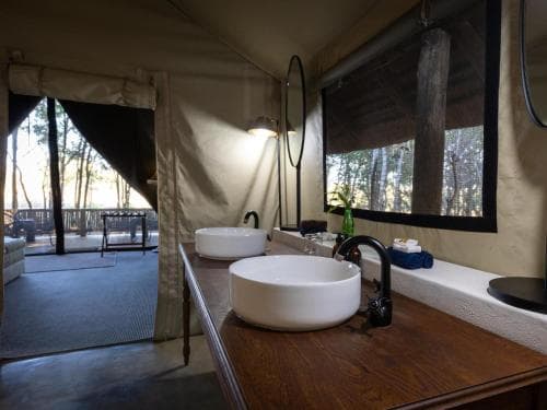KwaMbili Game Lodge