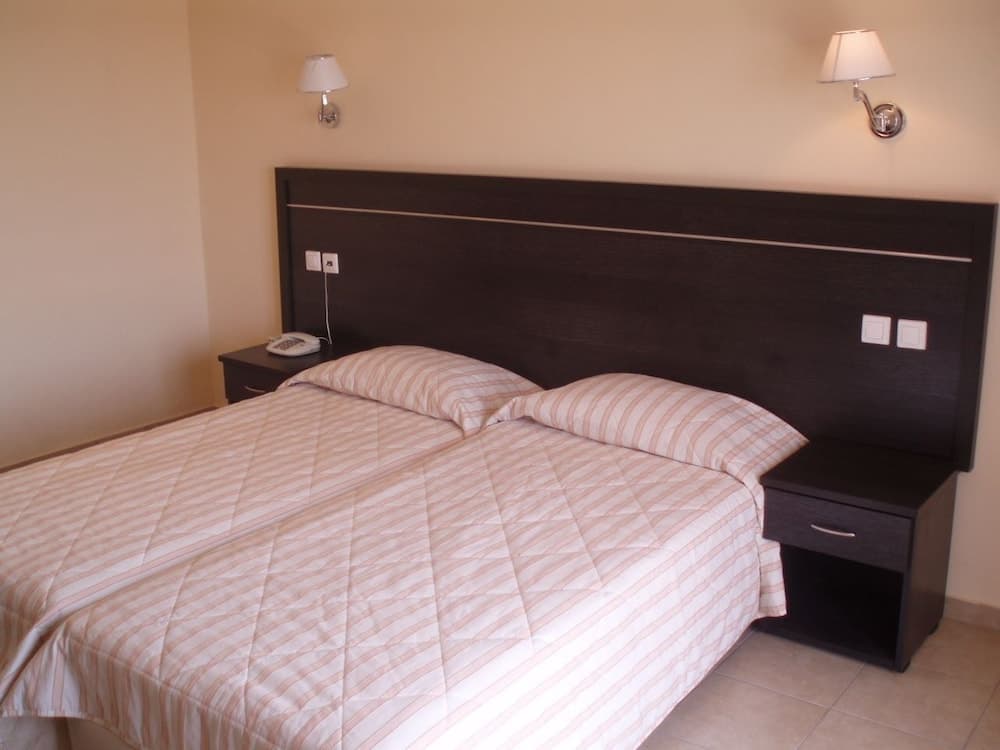 Merope Hotel