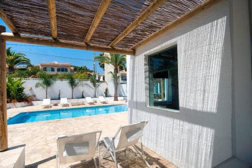 Lagarta Villa