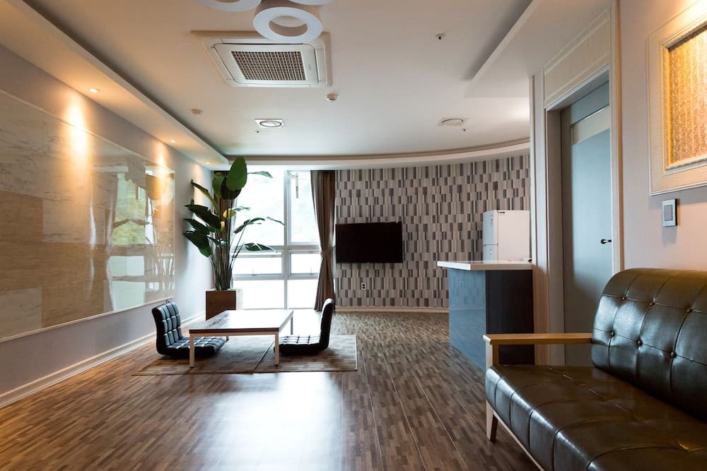 Odongdo Hotel