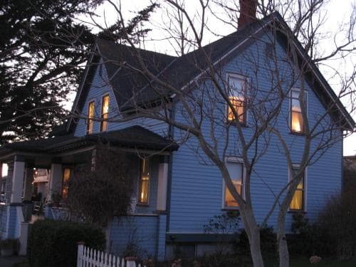 Blue Gull Inn Bed And Breakfast