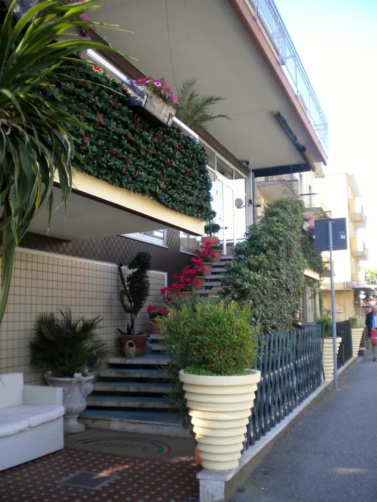 Hotel Nova Dhely