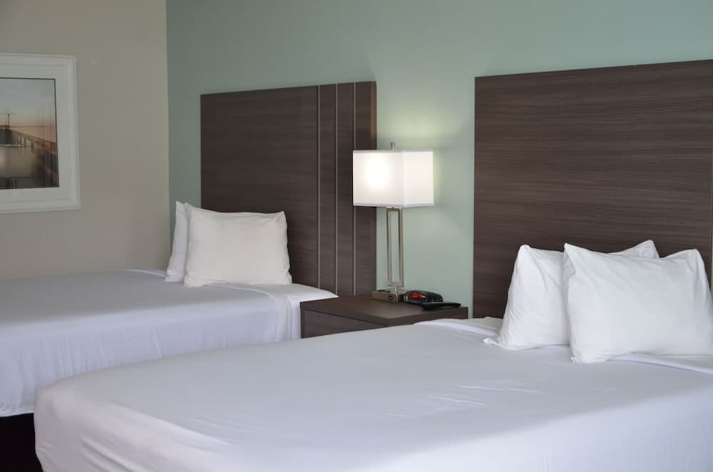 Opal Hotel and Suites