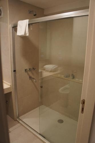 Olmos Suites