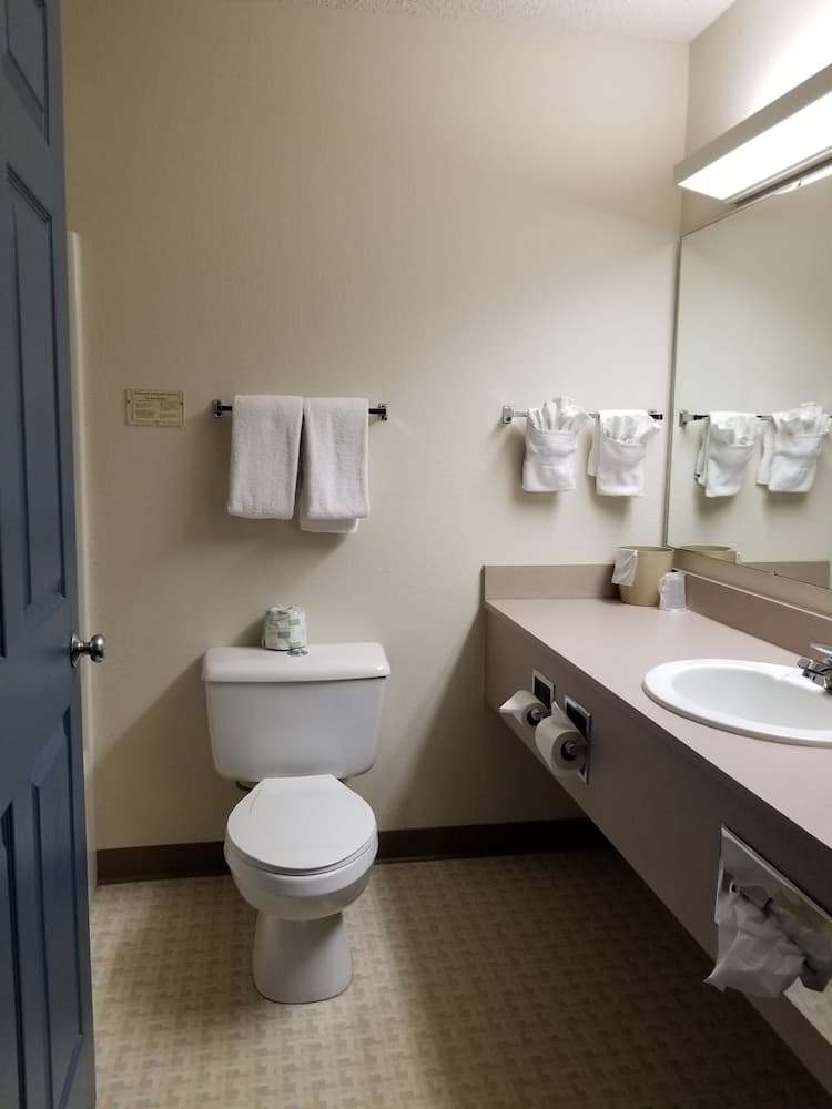 CountrySide Inn