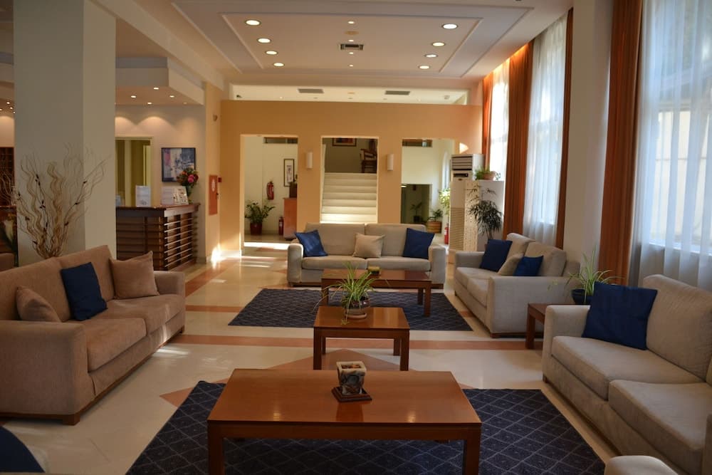 CNic Hellinis Hotel